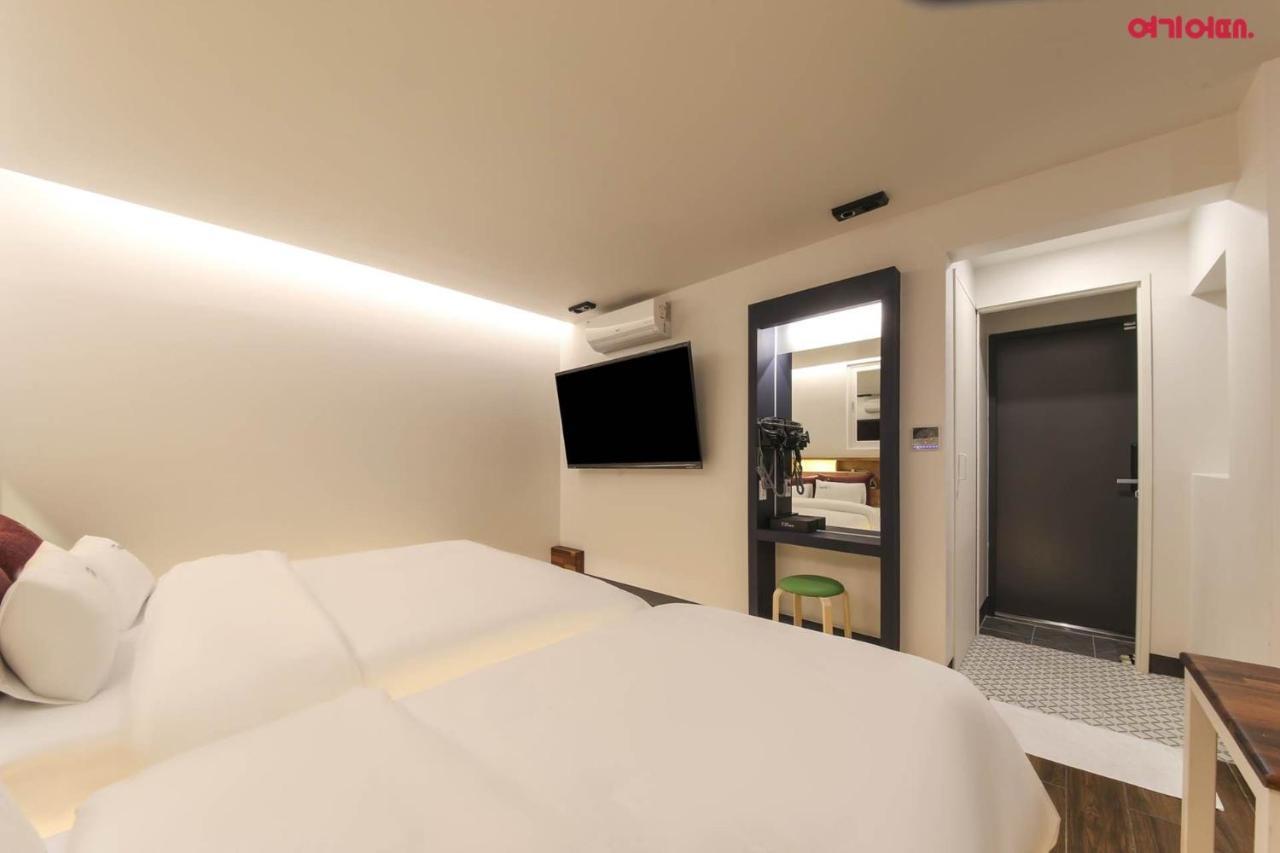 Hotel Yeogijoa Gwangju Metropolitan City Exterior photo